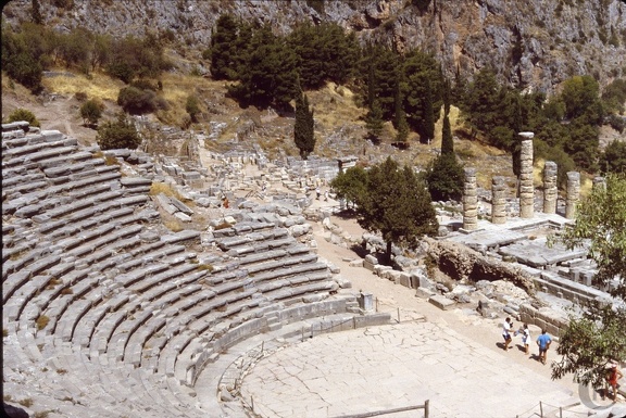 1985_07_Grece_theatre
